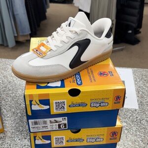 Skechers White and Black Women's Sneakers